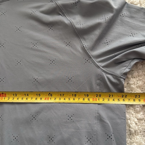 Finley | Quarter Zip | Pullover - Picture 17 of 17